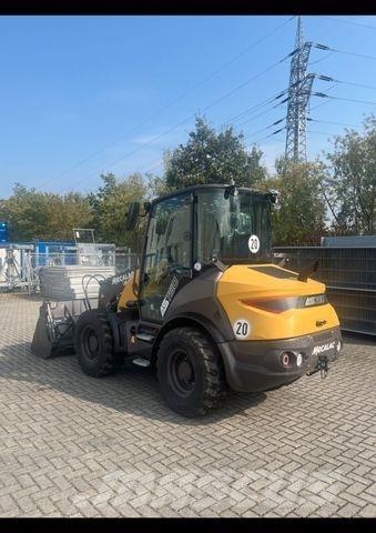 Mecalac AS 750 Cargadoras sobre ruedas