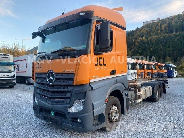Mercedes-Benz 2542 Camiones chasis