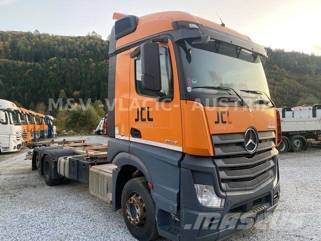 Mercedes-Benz 2542 Camiones chasis