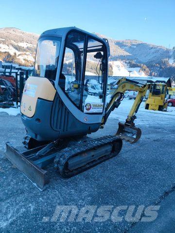 Neuson 2404 Mini excavadoras < 7t