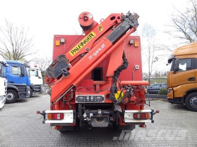 Palfinger PK 7000 Camiones grúa
