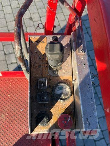 SkyJack SJ4626 Plataforma de trabajo articulada