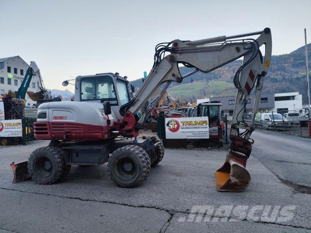 Takeuchi TB295W Excavadoras de ruedas