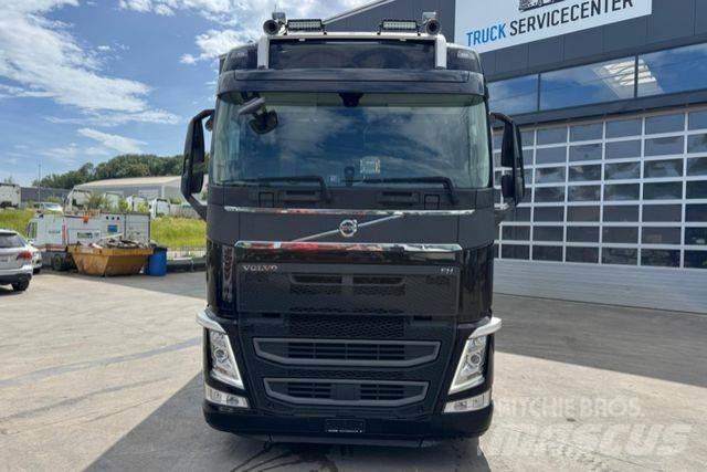 Volvo FH-540 6x2 Camión con caja abierta