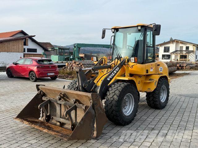 Volvo L 30 B Cargadoras sobre ruedas
