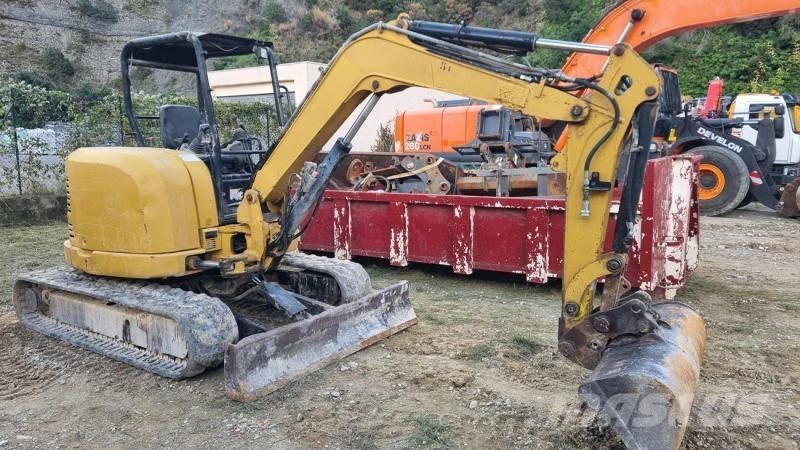CAT 305ECR Mini excavadoras < 7t