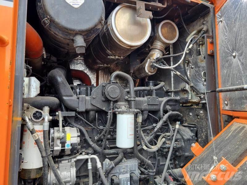 Doosan DL300 Cargadoras sobre ruedas