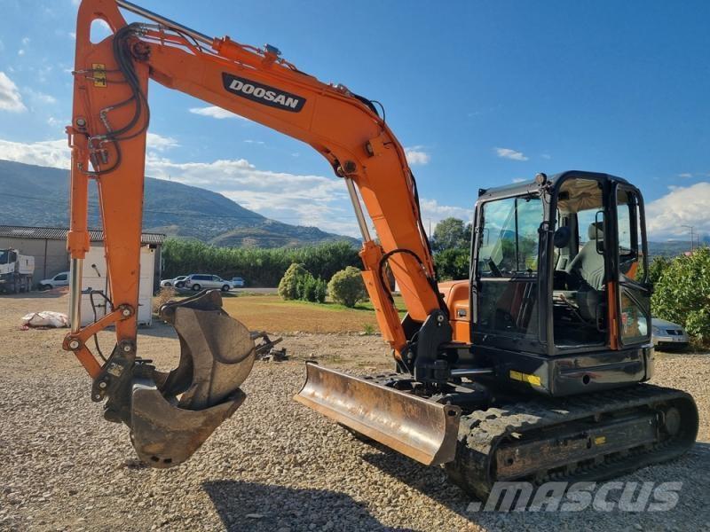 Doosan DX85 Mini excavadoras < 7t