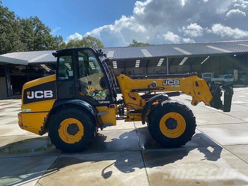 JCB TM 320 Carretillas telescópicas