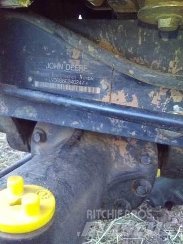John Deere 3038E Construcción - Otros