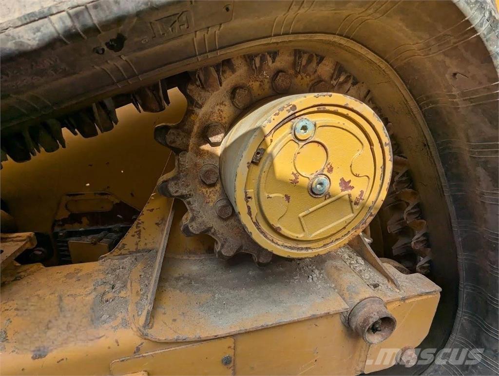 CAT 239D3 Minicargadoras