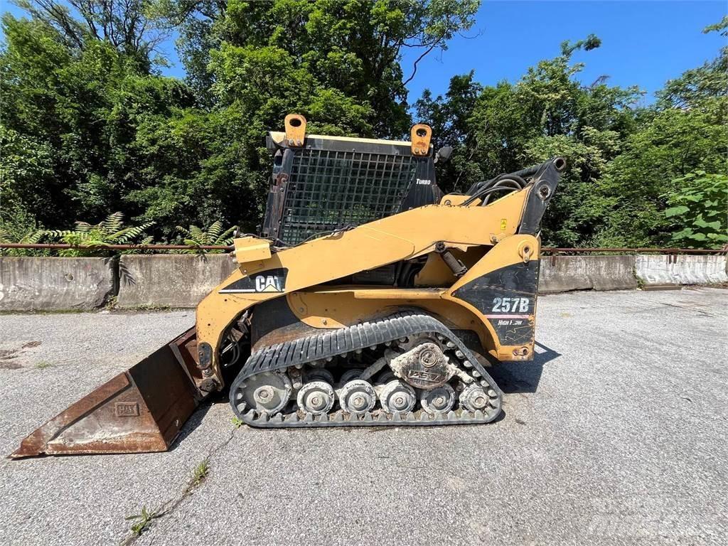 CAT 257B Minicargadoras