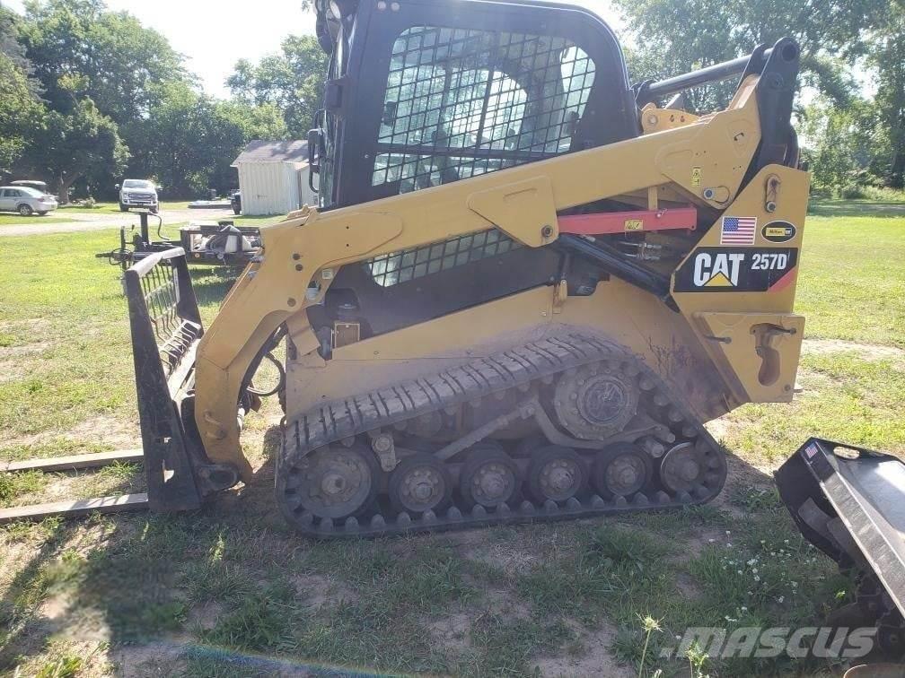 CAT 257D Minicargadoras
