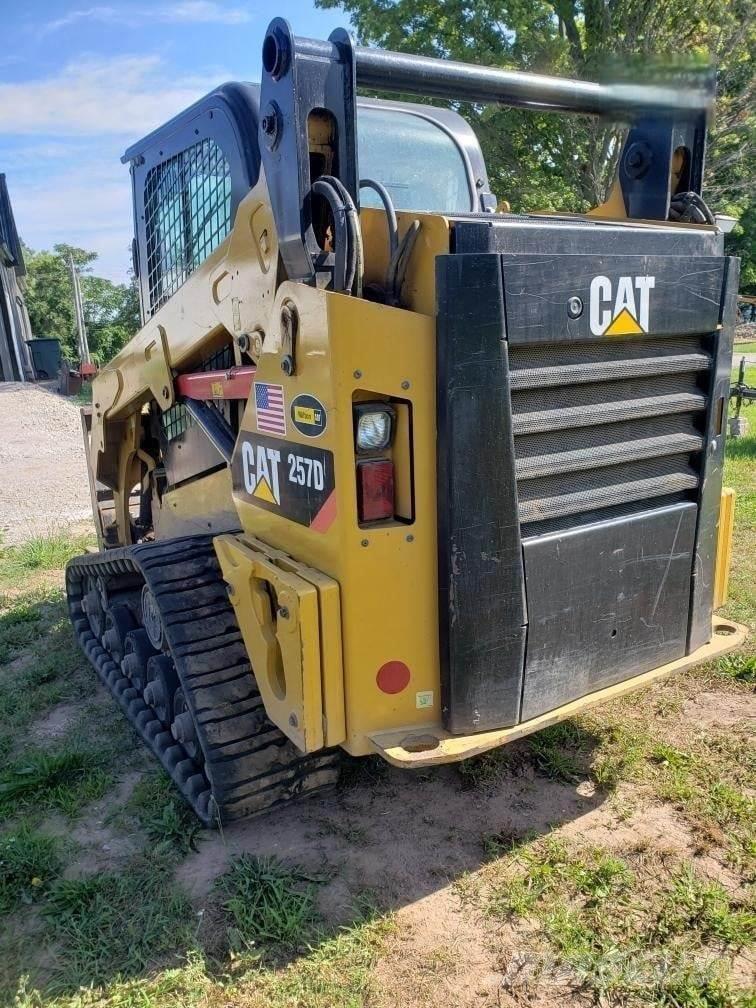 CAT 257D Minicargadoras