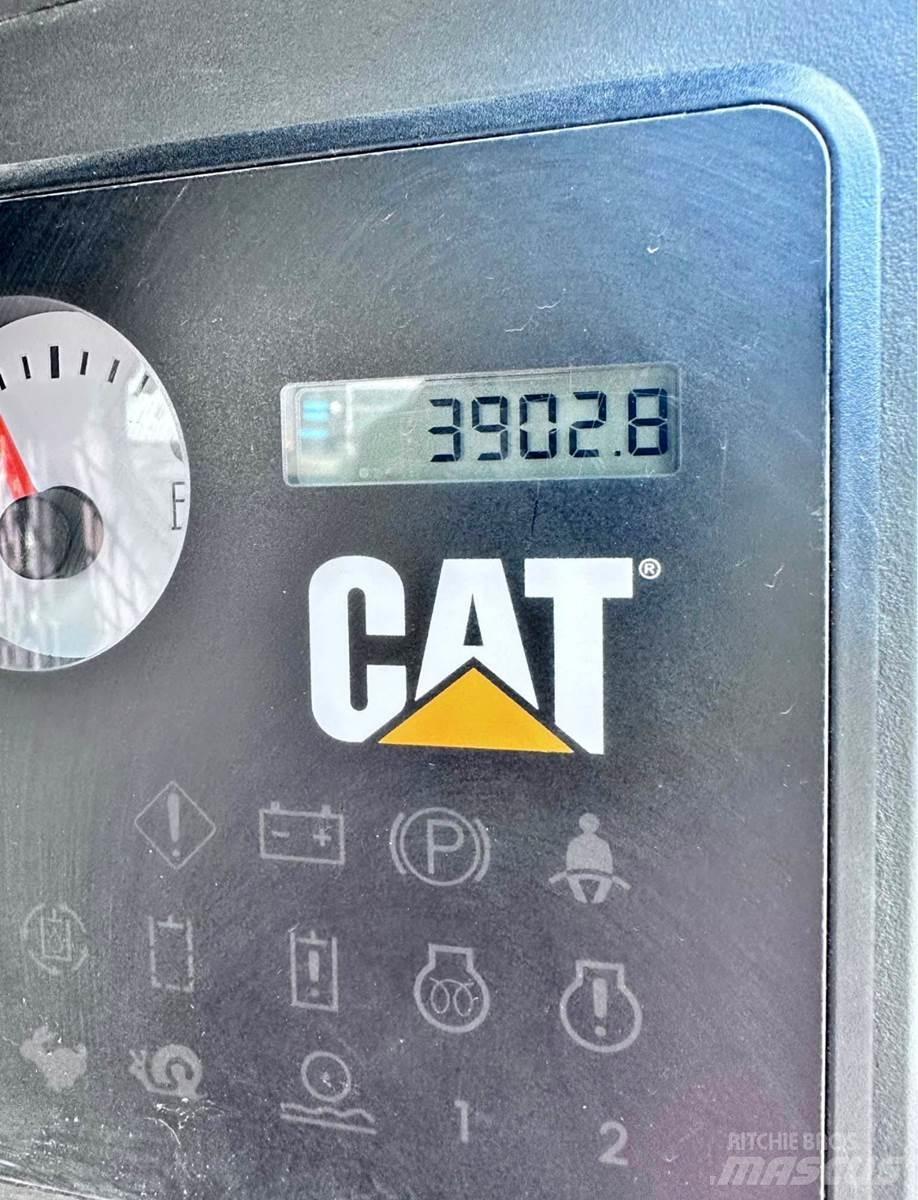 CAT 299D Minicargadoras