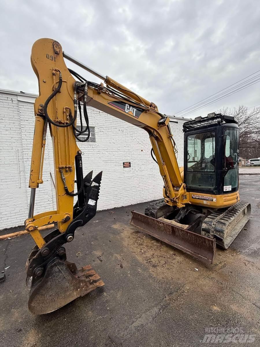 CAT 305CR Mini excavadoras < 7t