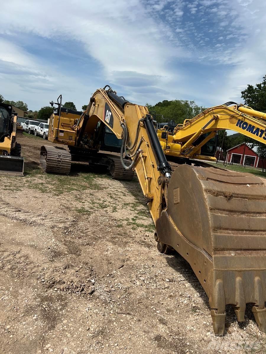 CAT 323FL Excavadoras de cadenas