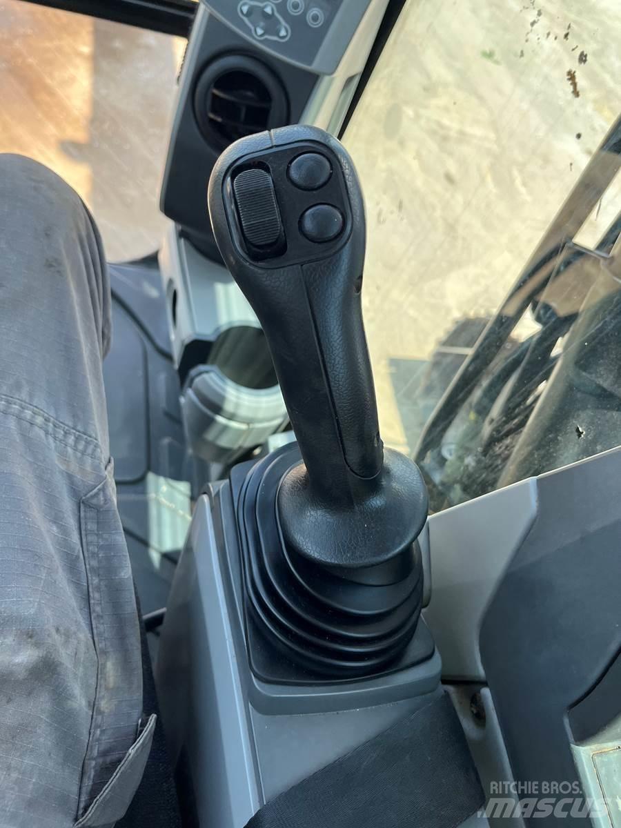 CAT 325FL Excavadoras de cadenas