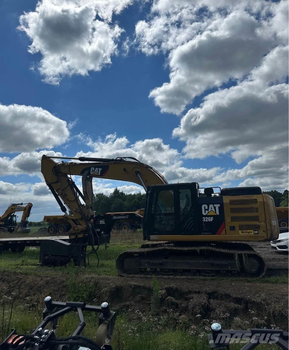 CAT 326FL Excavadoras de cadenas