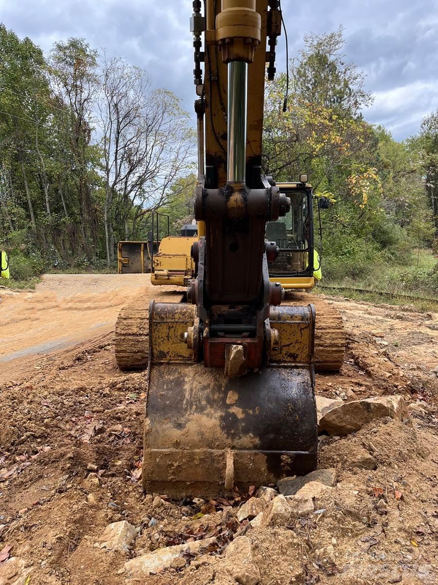 CAT 330L Excavadoras de cadenas