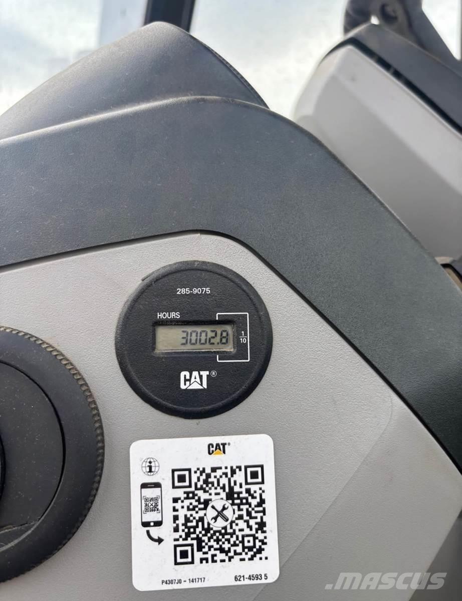 CAT 420E Retrocargadoras