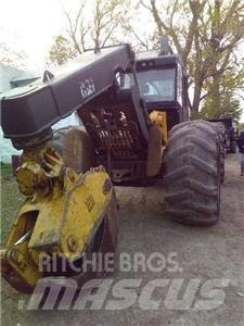 CAT 525C Arrastrador de troncos