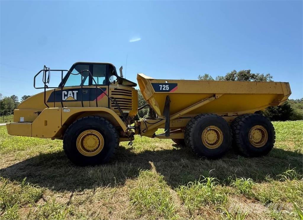 CAT 725 Dúmpers articulados