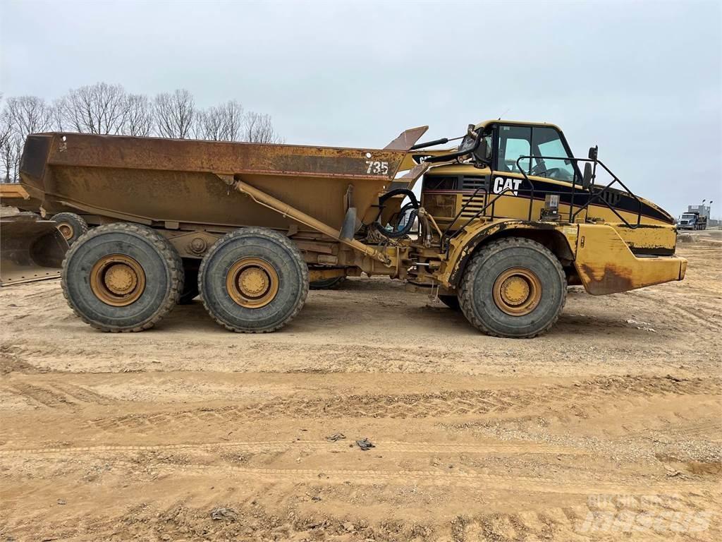 CAT 735 Dúmpers articulados