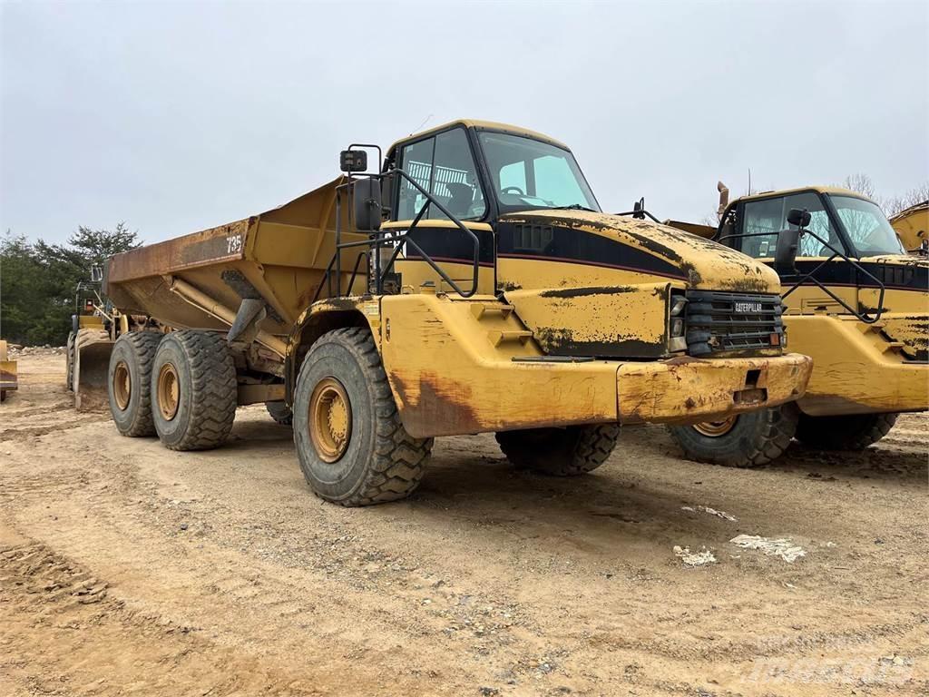 CAT 735 Dúmpers articulados