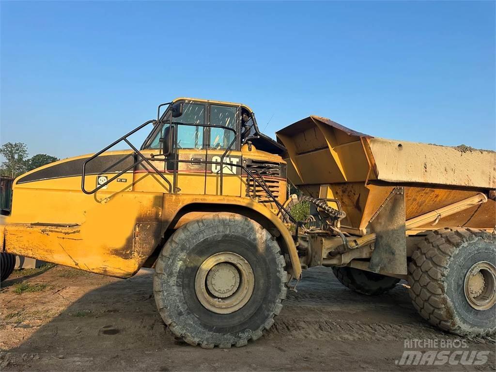CAT 740 Dúmpers articulados