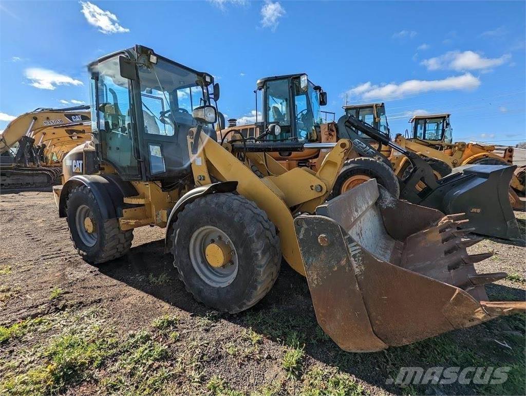 CAT 908M Cargadoras sobre ruedas