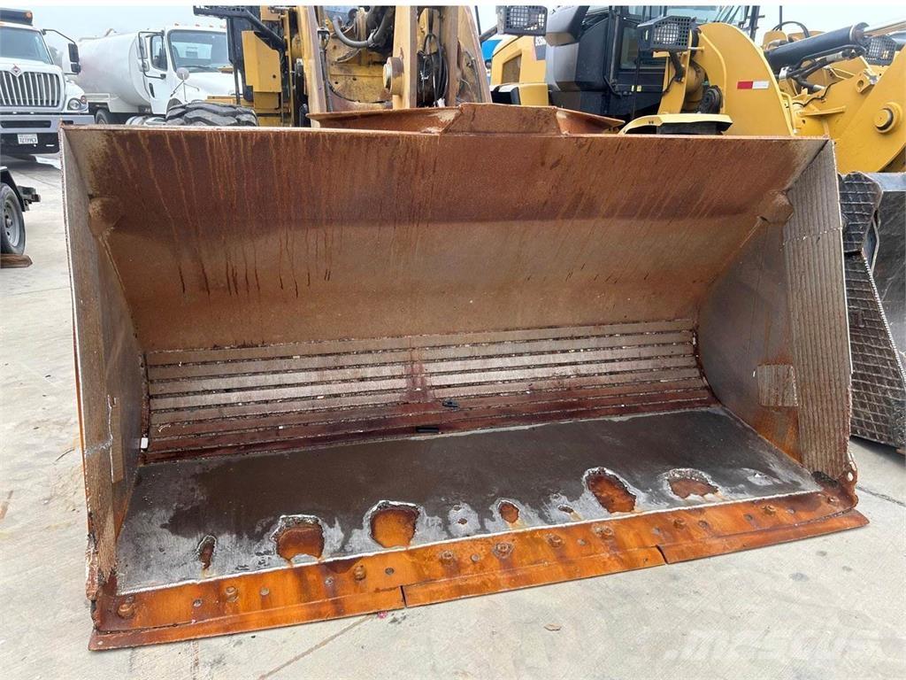 CAT 938M Cargadoras sobre ruedas