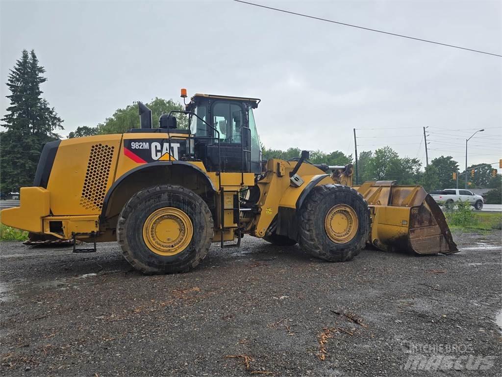 CAT 982M Cargadoras sobre ruedas