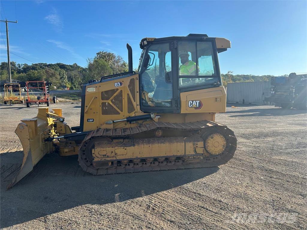 CAT D3 LGP Buldozer sobre oruga
