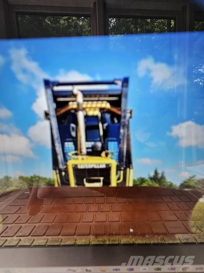 CAT D5G XL Buldozer sobre oruga