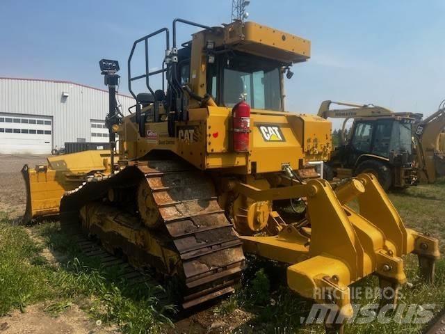 CAT D6T Buldozer sobre oruga