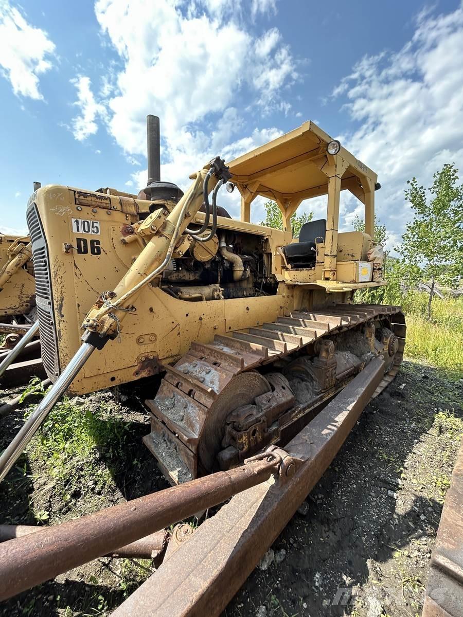 CAT D8K Buldozer sobre oruga