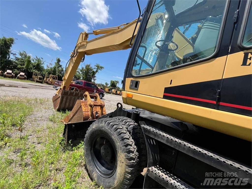 CAT M318 Excavadoras de ruedas