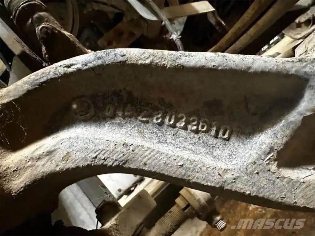  Dana 367 Ejes