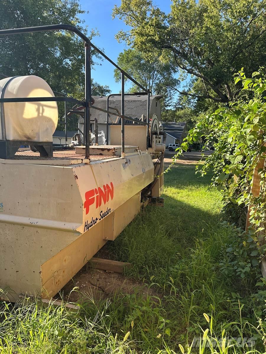 Finn T120 Tolvas de recepción