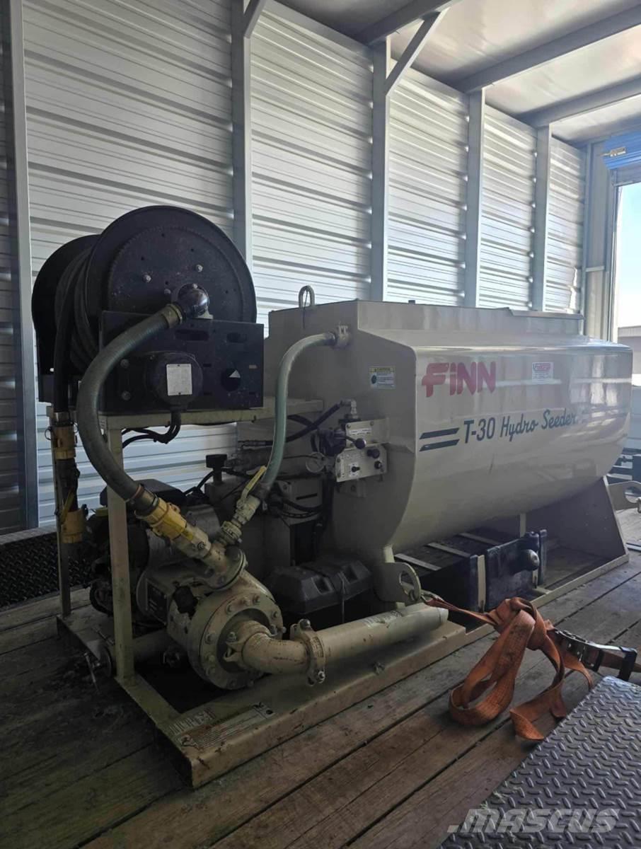 Finn T30 Tolvas de recepción