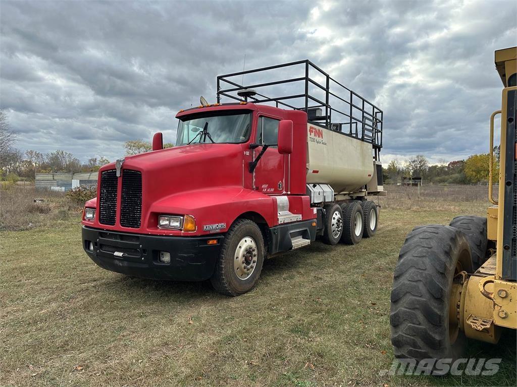 Finn T330 Tolvas de recepción