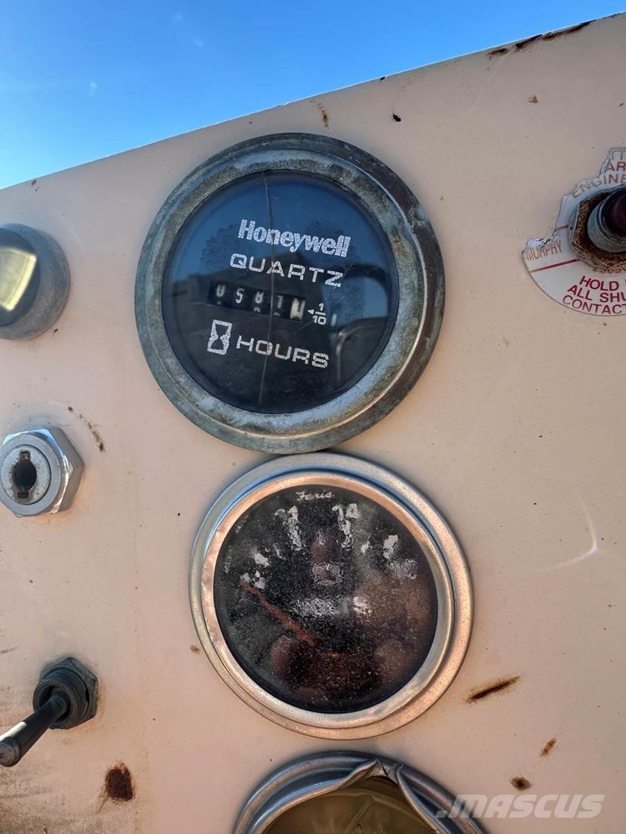 Finn T330 Tolvas de recepción