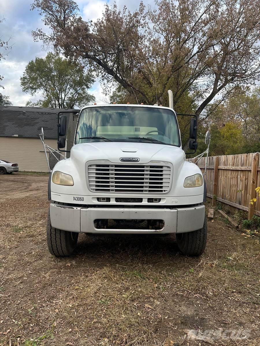 Finn T330 Tolvas de recepción