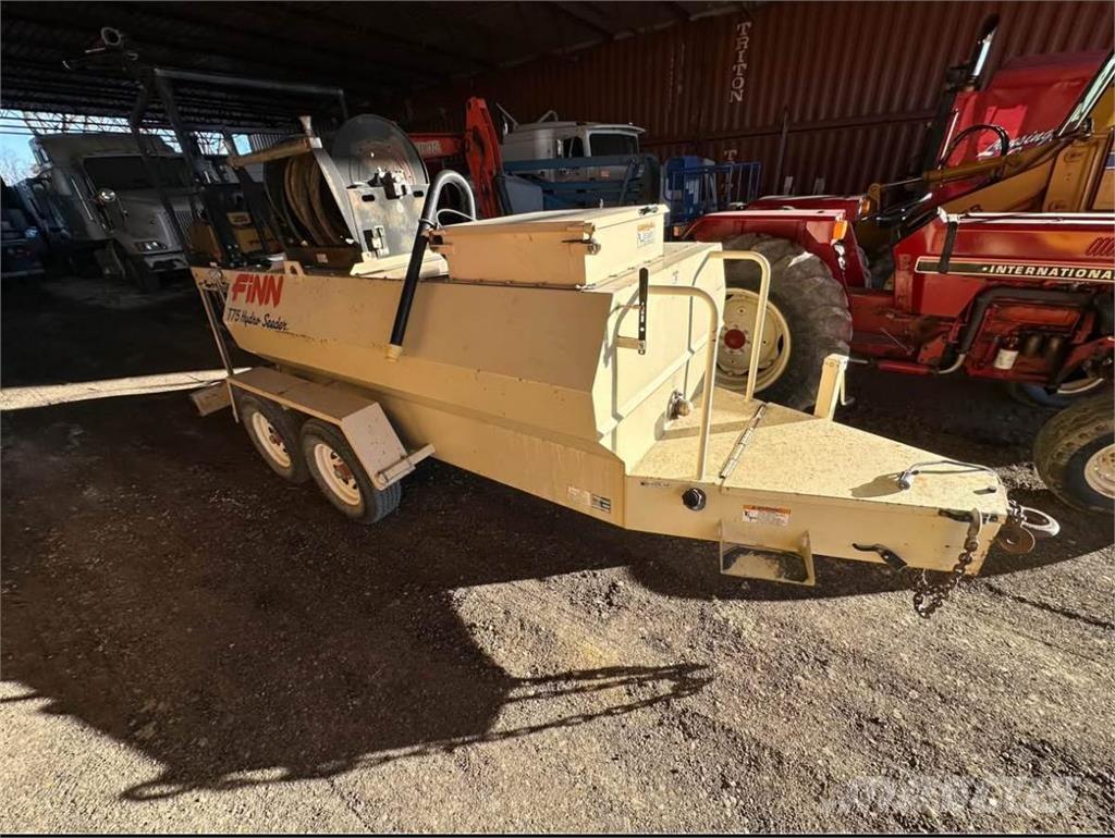 Finn T75T Tolvas de recepción