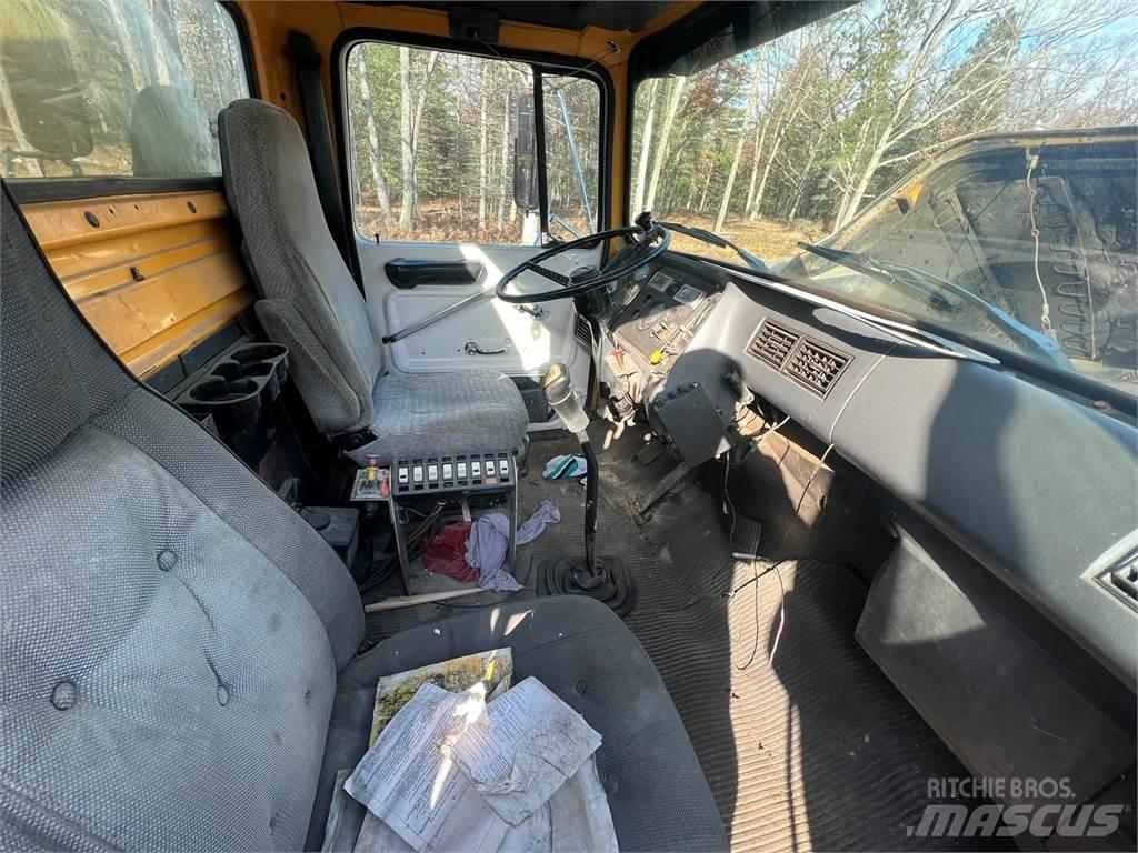 Ford 8000 Vehículos - Taller