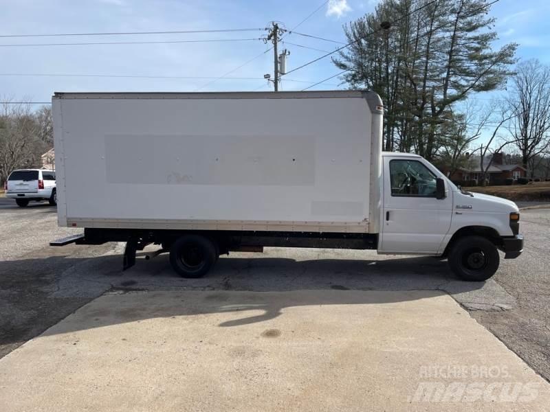 Ford F-350 Camiones caja cerrada