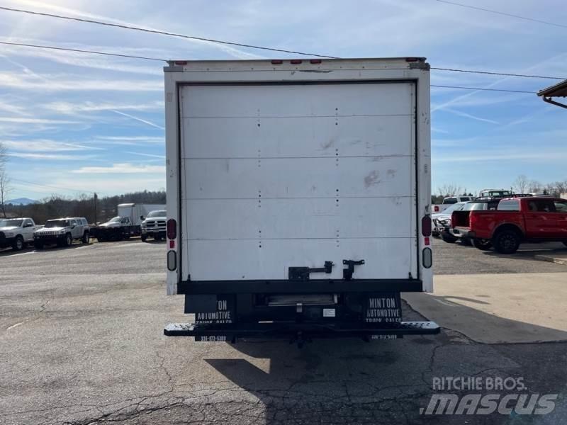 Ford F-350 Camiones caja cerrada