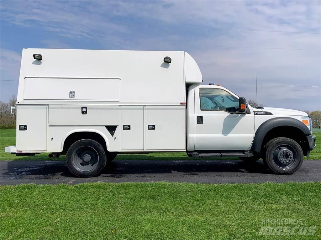 Ford F-450 Vehículos - Taller