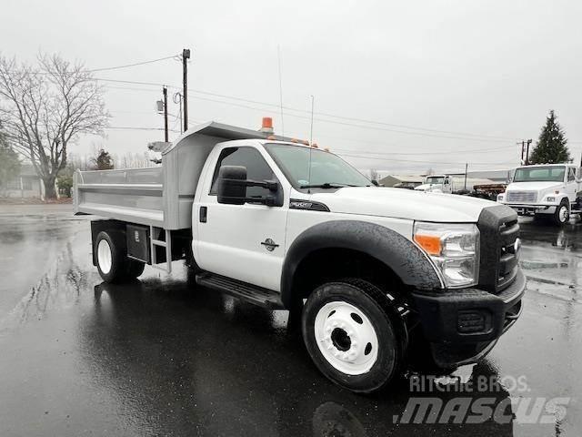 Ford F-550 Camiones bañeras basculantes o volquetes